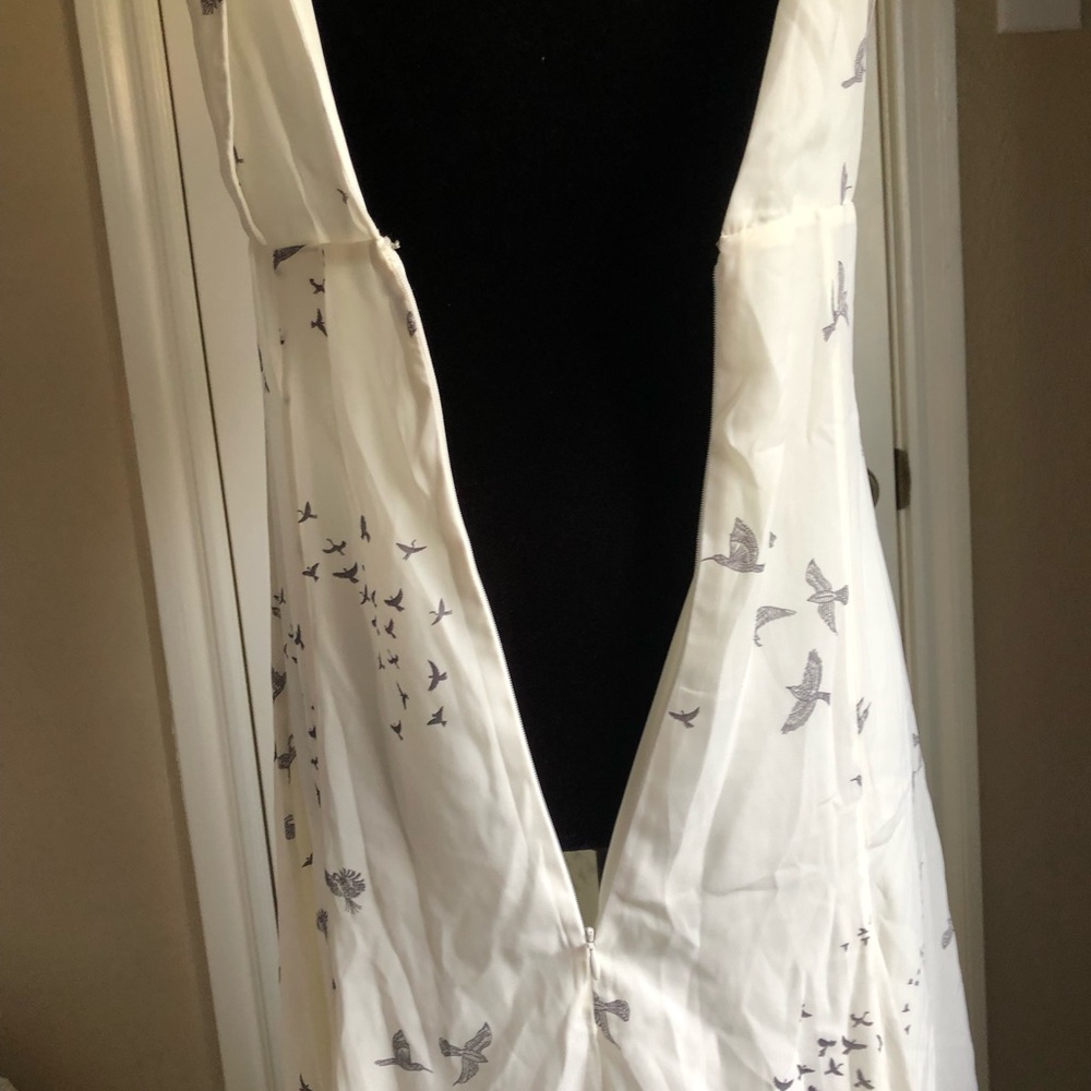 H&M White Maxi Dress with Gray Bird Print and Tie Straps - Picture 4 of 9